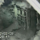 Un robot sumergible a control remoto capturó estas imágenes dentro de la planta de energía nuclear de Fukushima el 9 de febrero de 2022.